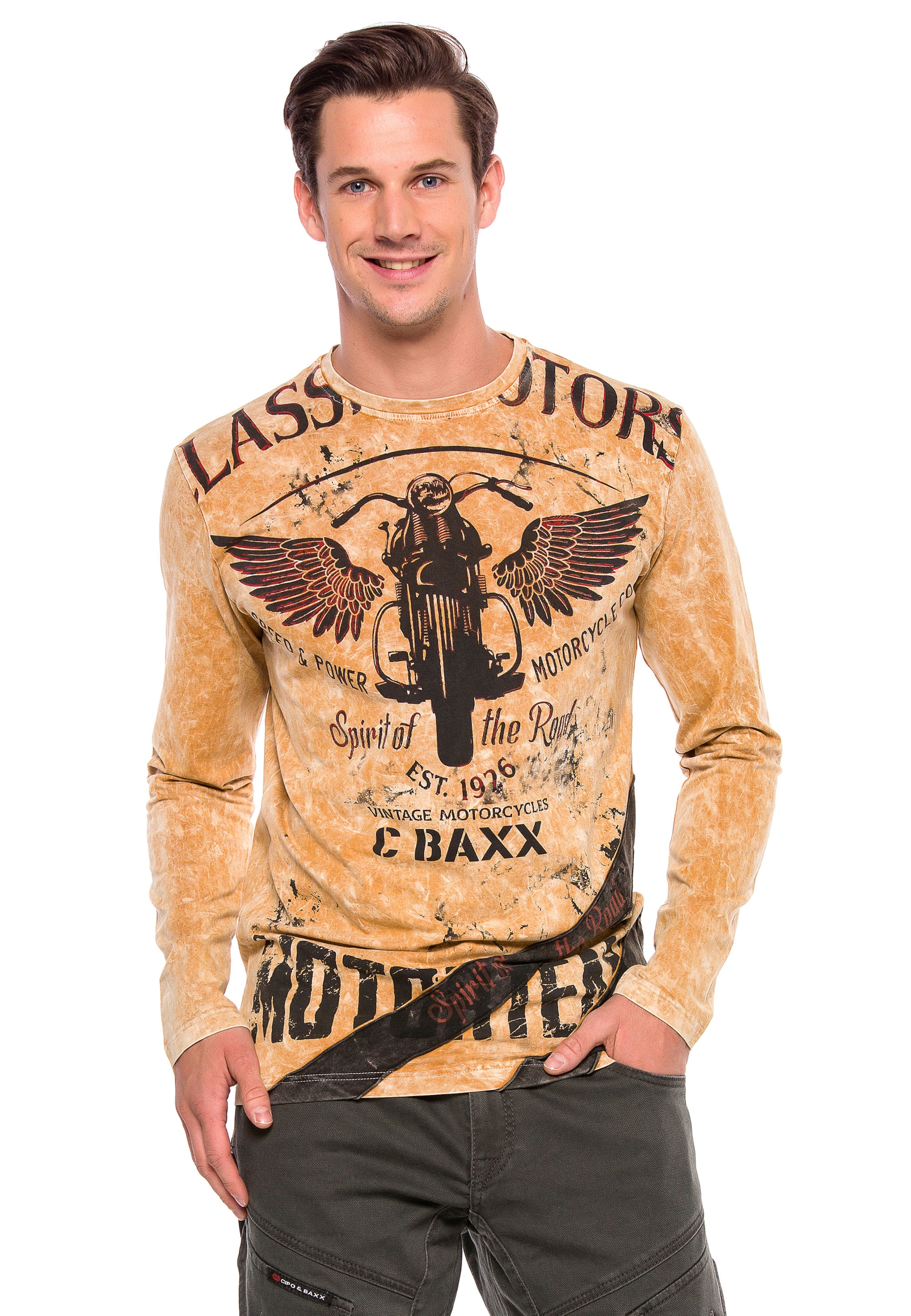 CIPO & BAXX Shirt in Bruin: voorkant