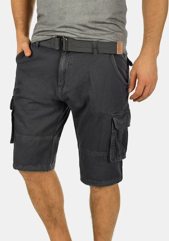 INDICODE JEANS Regular Cargoshorts 'Costa' in Grau: predná strana