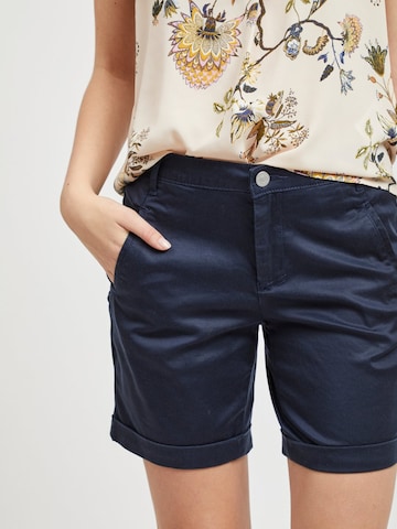 VILA Regular Shorts in Blau