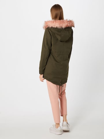 Urban Classics Winter Parka in Green: back