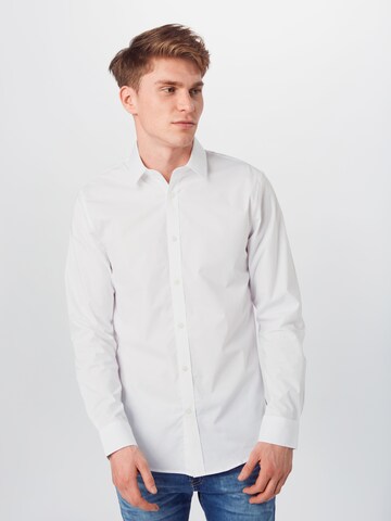 Coupe slim Chemise 'Robo' Matinique en blanc : devant