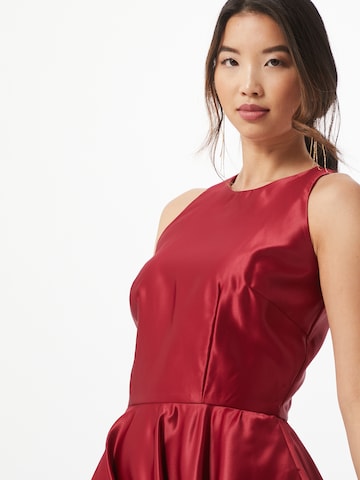 Robe de cocktail SWING en rouge