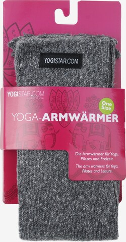 YOGISTAR.COM Yoga Armwärmer in Grau: predná strana