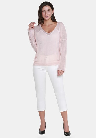 Usha Sweater in Pink: front