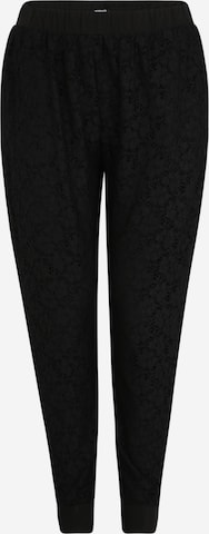 Tapered Pantaloni de la Urban Classics pe negru: față