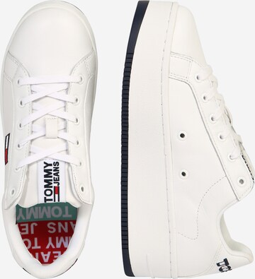 Tommy Jeans Sneakers laag 'Iconic' in Wit