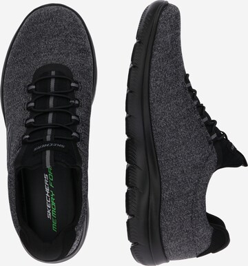 SKECHERS Sneaker low 'Summits Forton' i grå: side