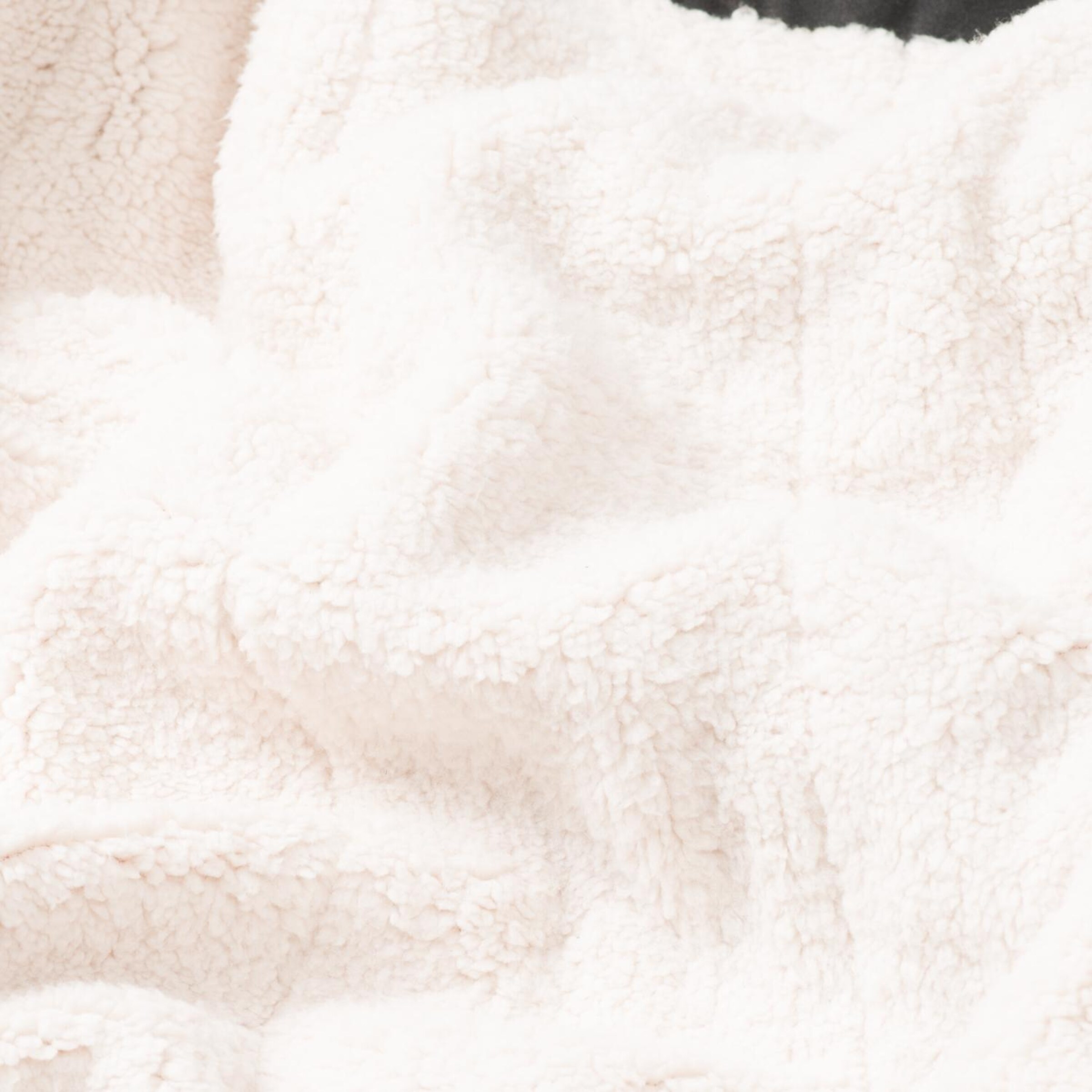 Parka invernale 'Akira' di MARIKOO in nero