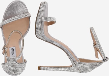 STEVE MADDEN Sandály 'Milano' – stříbrná