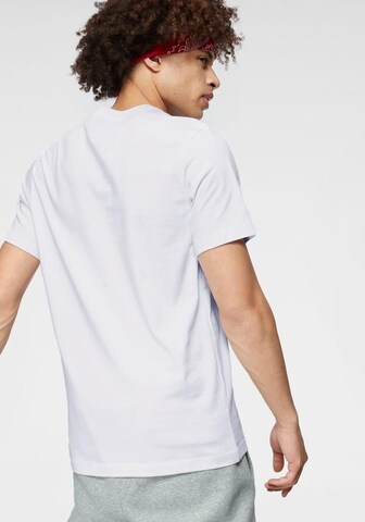 Nike Sportswear Klasický střih Tričko 'Futura' – bílá