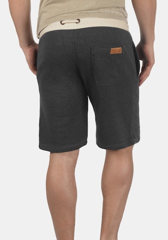 !Solid Regular Pants 'TripShorts' in Grey