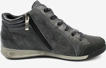 ARA Lace-Up Shoes in Grey