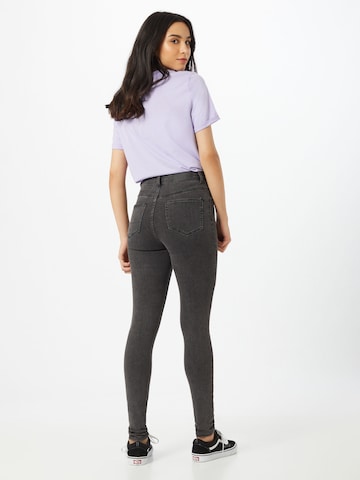 Noisy may Skinny Jeans 'Callie' in Grau