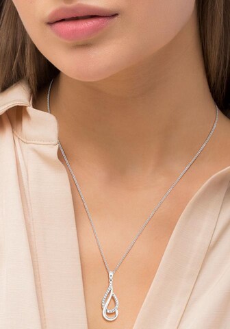 AMOR Kette 'Tropfen' in Silber: Vorderseite