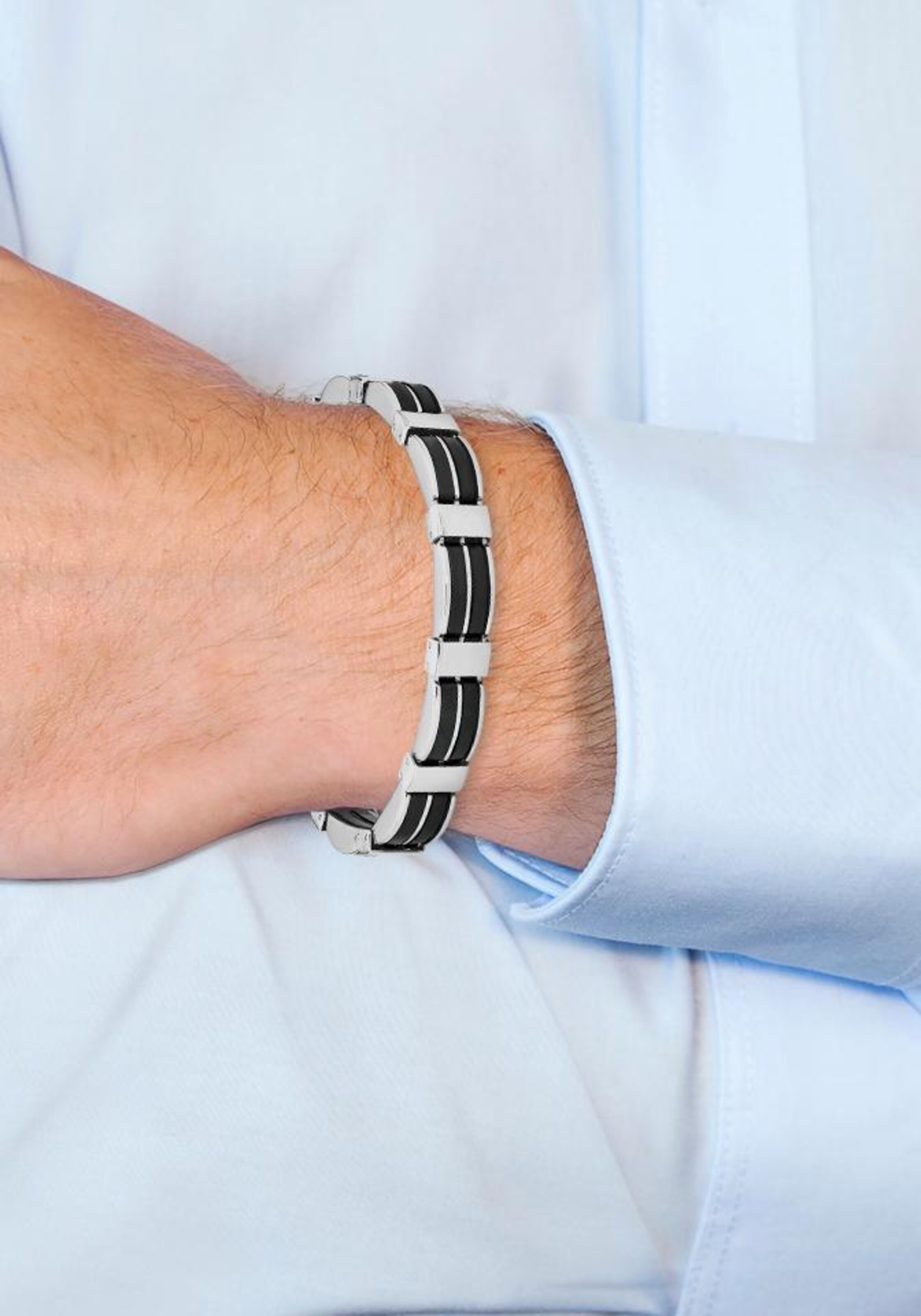 AMOR Bracelet in Black