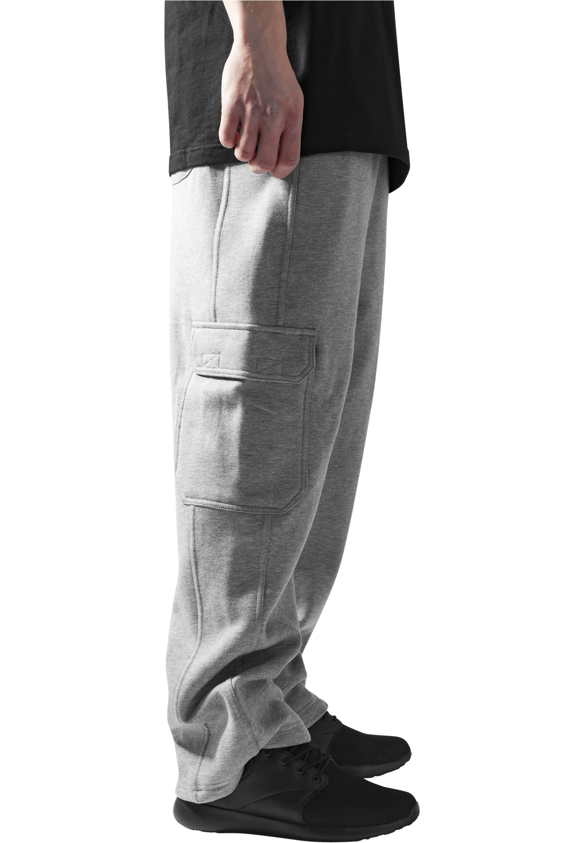 Loosefit Pantaloni cargo di Urban Classics in grigio
