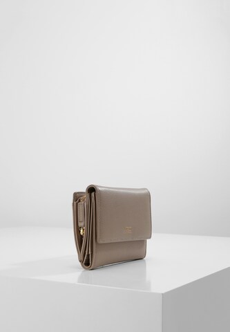 L.CREDI Wallet 'Evelyn' in Brown