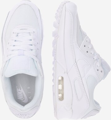 Baskets basses 'Air Max 90' Nike Sportswear en blanc