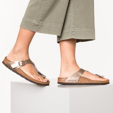 BIRKENSTOCK Žabky 'Gizeh' - Bronzová