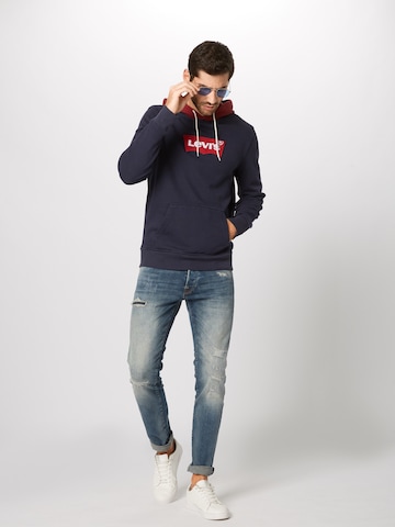 LEVI'S ® Regular Sweatshirt in Blau
