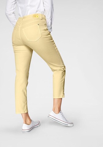 MAC Slimfit Jeans 'Angela' in Gelb