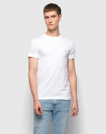 TOMMY HILFIGER - Ajuste regular Camiseta en blanco: frente