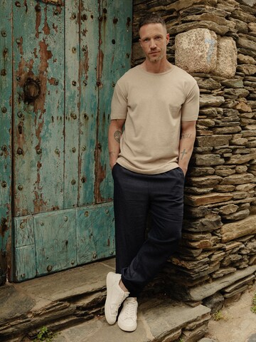 Beige T-shirt Comfy Look