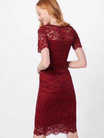 WAL G. Cocktail Dress in Red: back