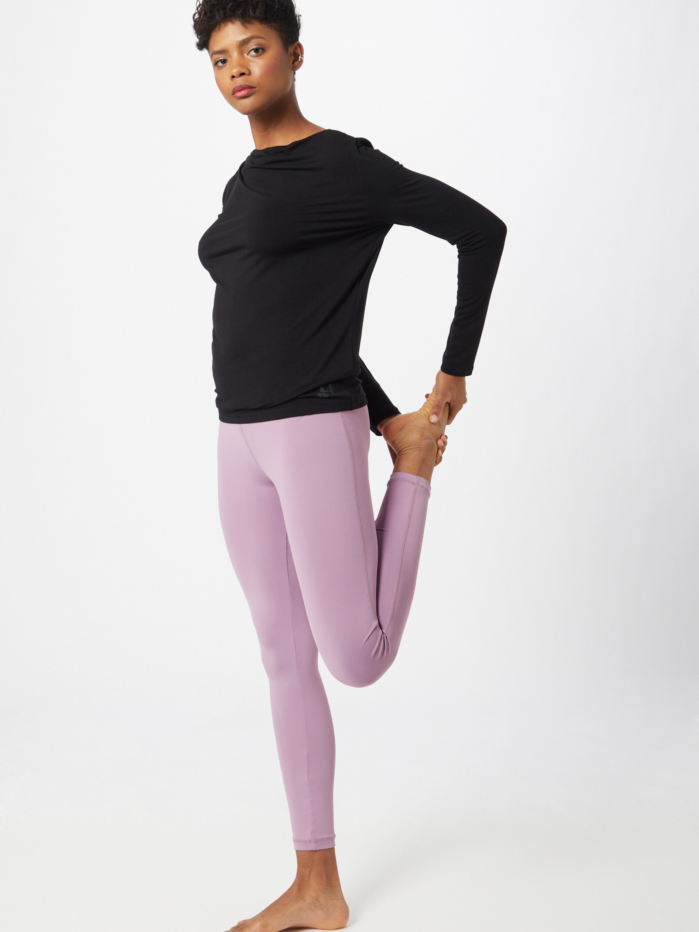 Frauen Sportbekleidung CURARE Yogawear Shirt in Schwarz - EM07679