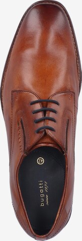 Chaussure à lacets bugatti en marron