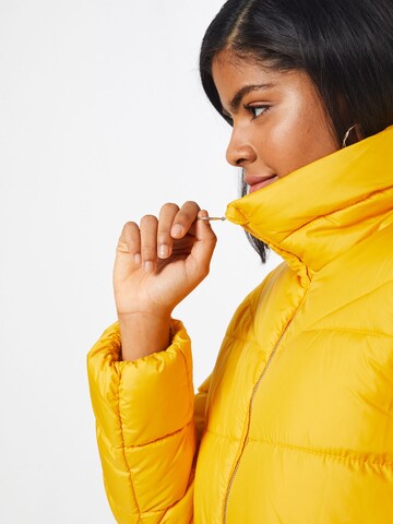 Veste d’hiver QS en jaune