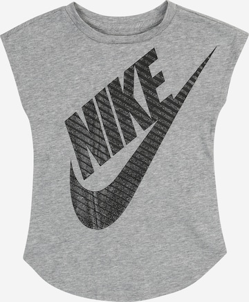 Nike Sportswear T-Shirt 'JUMBO FUTURA' in Grau: predná strana