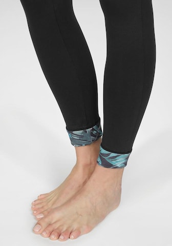 KangaROOS Leggings in Schwarz