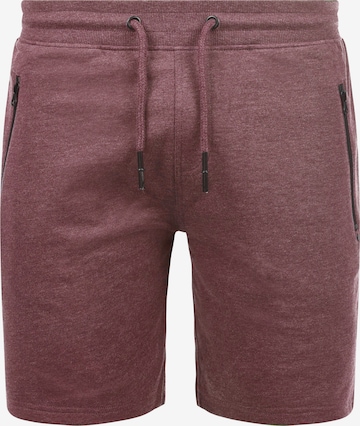 !Solid Regular Sweatshorts 'Taras' in Rot: predná strana