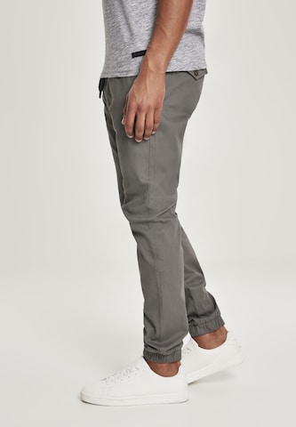 SOUTHPOLE Tapered Trousers in Grey