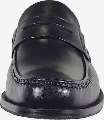 FRETZ MEN Classic Flats in Black