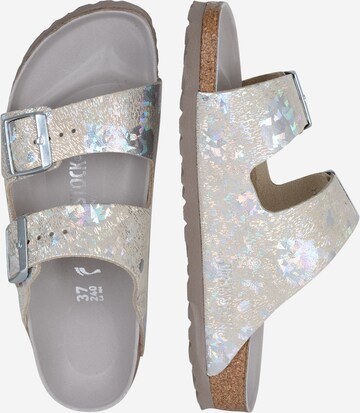 BIRKENSTOCK Sandalen met riem 'Arizona Hex' in Zilver