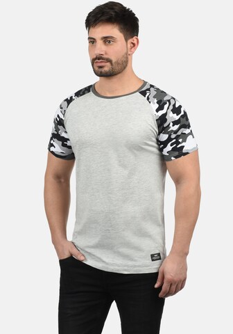 !Solid - Camiseta 'Cahil' en gris: frente