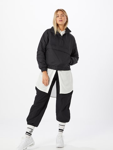 Urban Classics Демисезонная куртка в Черный