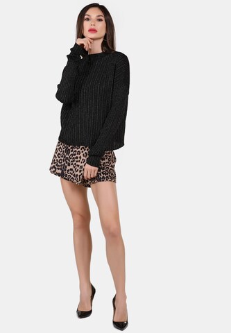 faina Sweater in Black: front