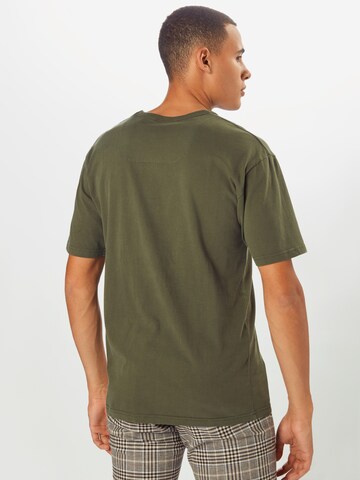 minimum Regularny krój Koszulka 'Haris' w kolorze zielony