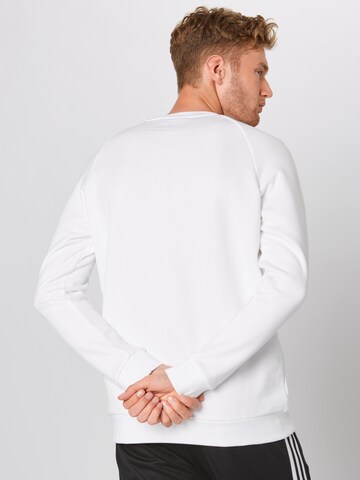 ADIDAS ORIGINALSRegular Fit Sweater majica 'Loungewear Trefoil Essentials' - bijela boja: stražnji dio