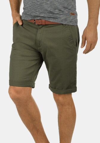 regular Pantaloni chino 'Montijo' di !Solid in verde: frontale