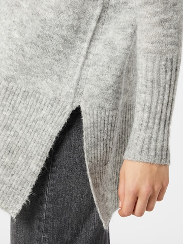 Pull-over 'Amara' ICHI en gris