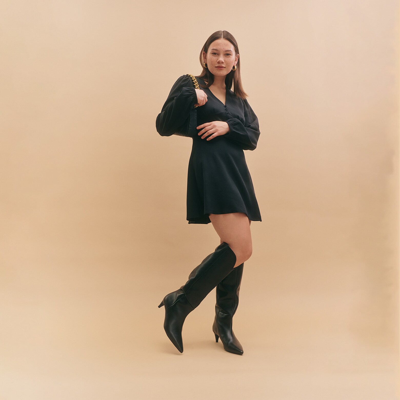 Anything but ordinary Styles for the hourglass shape
