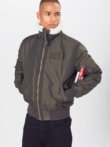 Coupe regular Veste d’hiver 'B15-3 TT' ALPHA INDUSTRIES en vert : devant