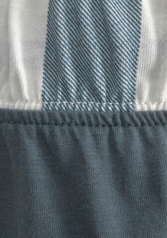 VIVANCE - Pijama de pantalón corto 'Dreams' en gris