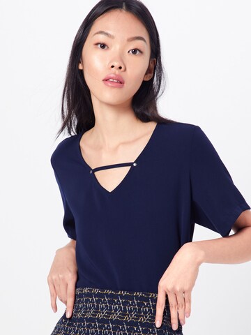 ABOUT YOU Shirt 'Fabrice' in Blue: front