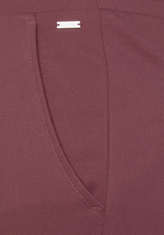 Effilé Pantalon LASCANA en violet