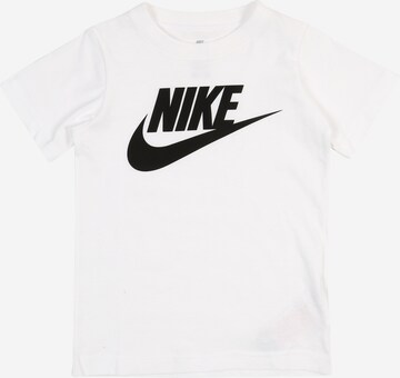 T-Shirt Nike Sportswear en blanc : devant